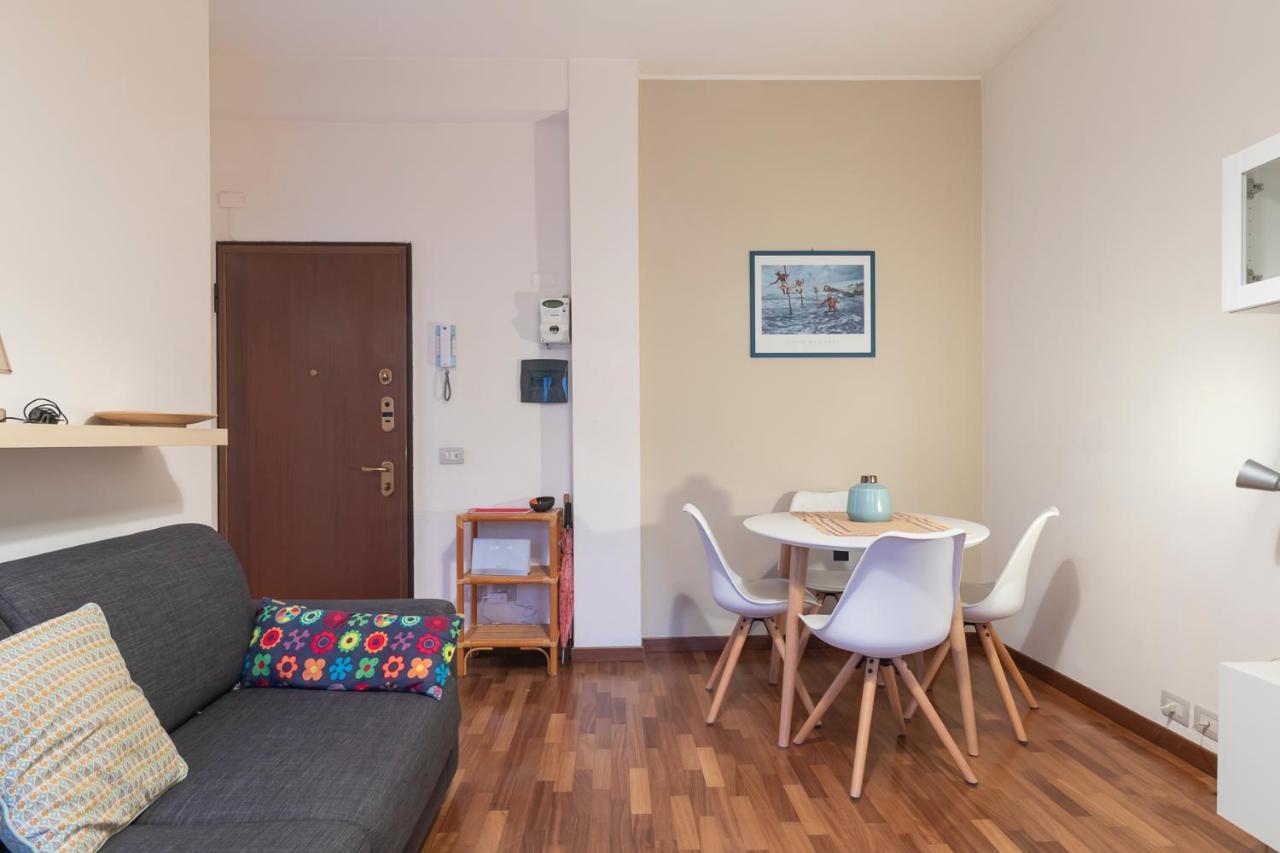 New Apartment Lomellina 34 Милан Экстерьер фото